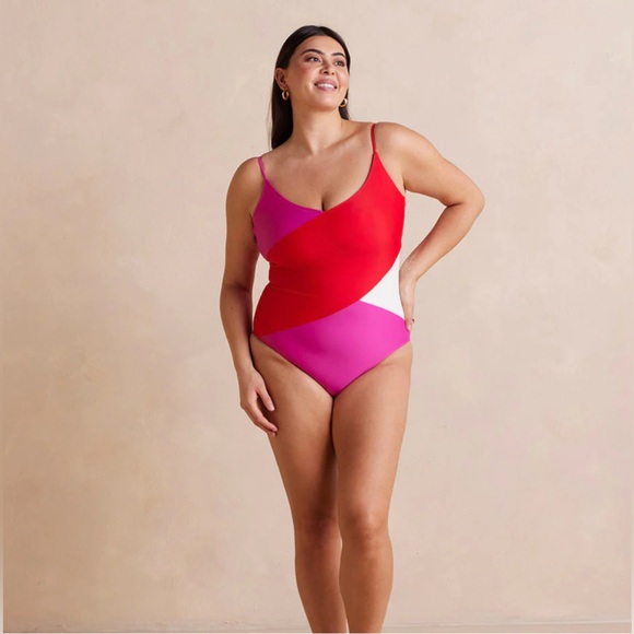 NWT Summersalt the MarinaLava Hibiscus White Sand